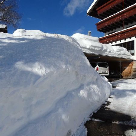 Der Berghof Aparthotel Hirschegg  Bagian luar foto