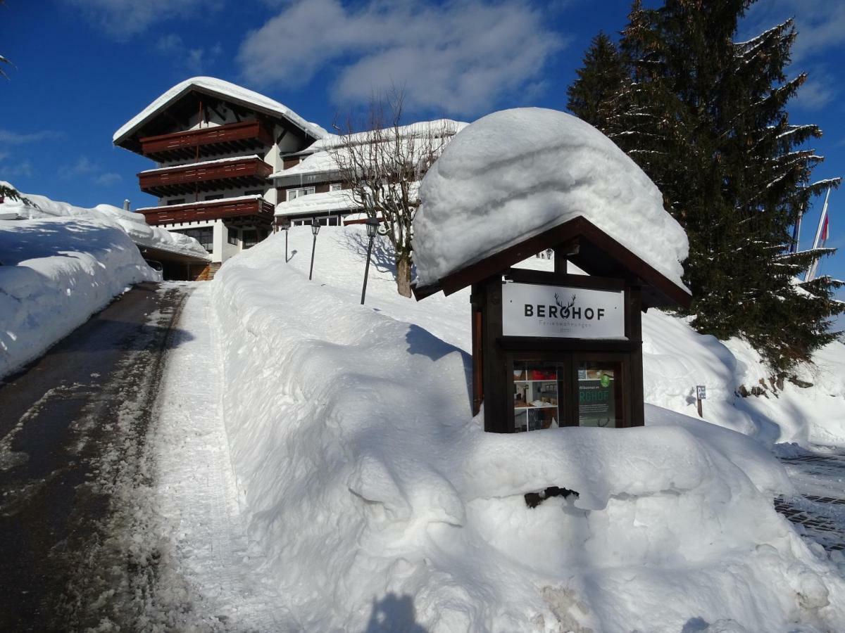 Der Berghof Aparthotel Hirschegg  Bagian luar foto